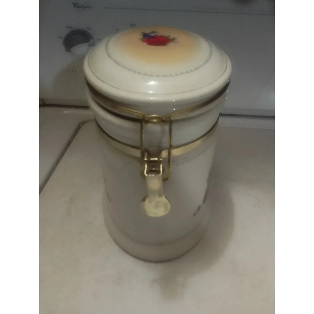 Knott's Berry Farm‎ Ceramic Canister with Metal Clamp and Fruit Design, Vintage